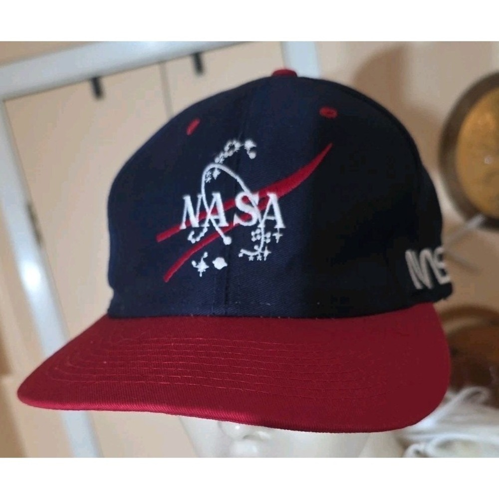 NASA Space Trader Hat Retro Vintage Snapback Cap Classic 80s 90s Blue Red